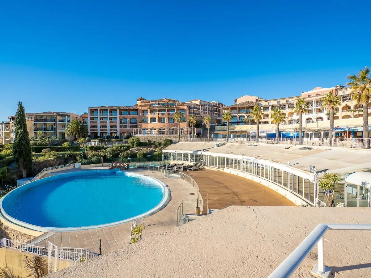 Apartment Village Cap Esterel - Les Bastides-10 By Interhome Saint-Raphaël 0*,  França
