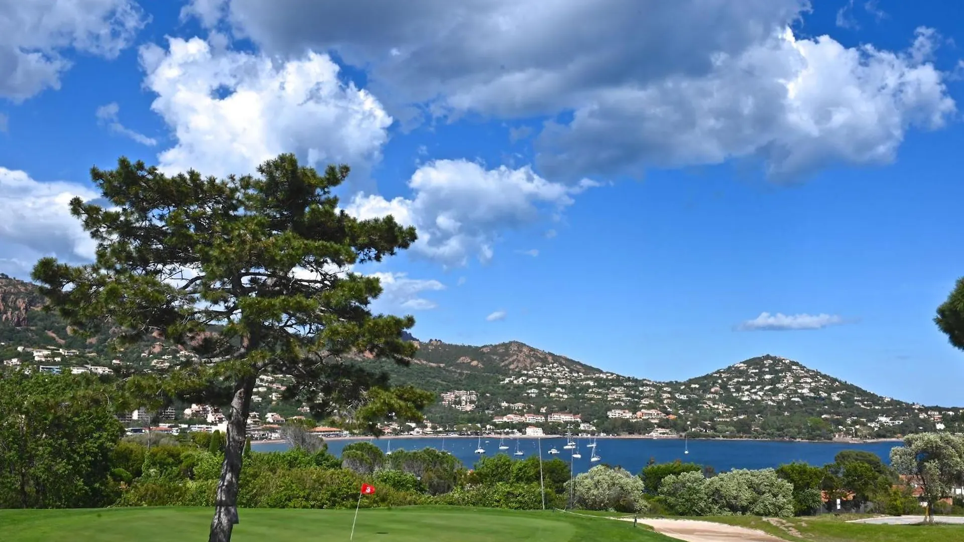 Apartment Village Cap Esterel - Les Bastides-10 By Interhome Saint-Raphaël França
