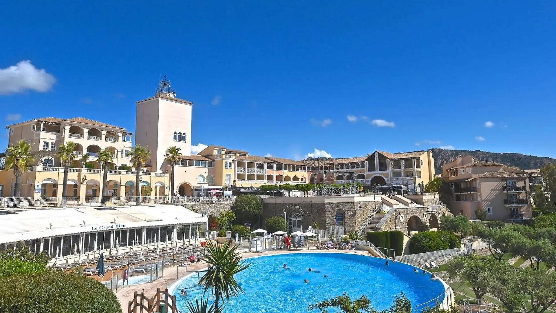 Apartment Village Cap Esterel - Les Bastides-10 By Interhome Saint-Raphaël