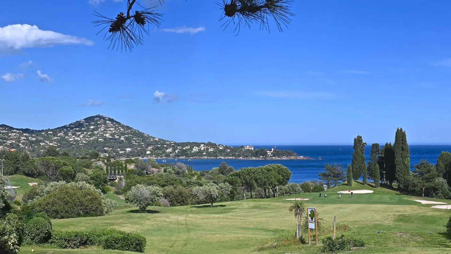Apartment Village Cap Esterel - Les Bastides-10 By Interhome Saint-Raphaël 0*,  França