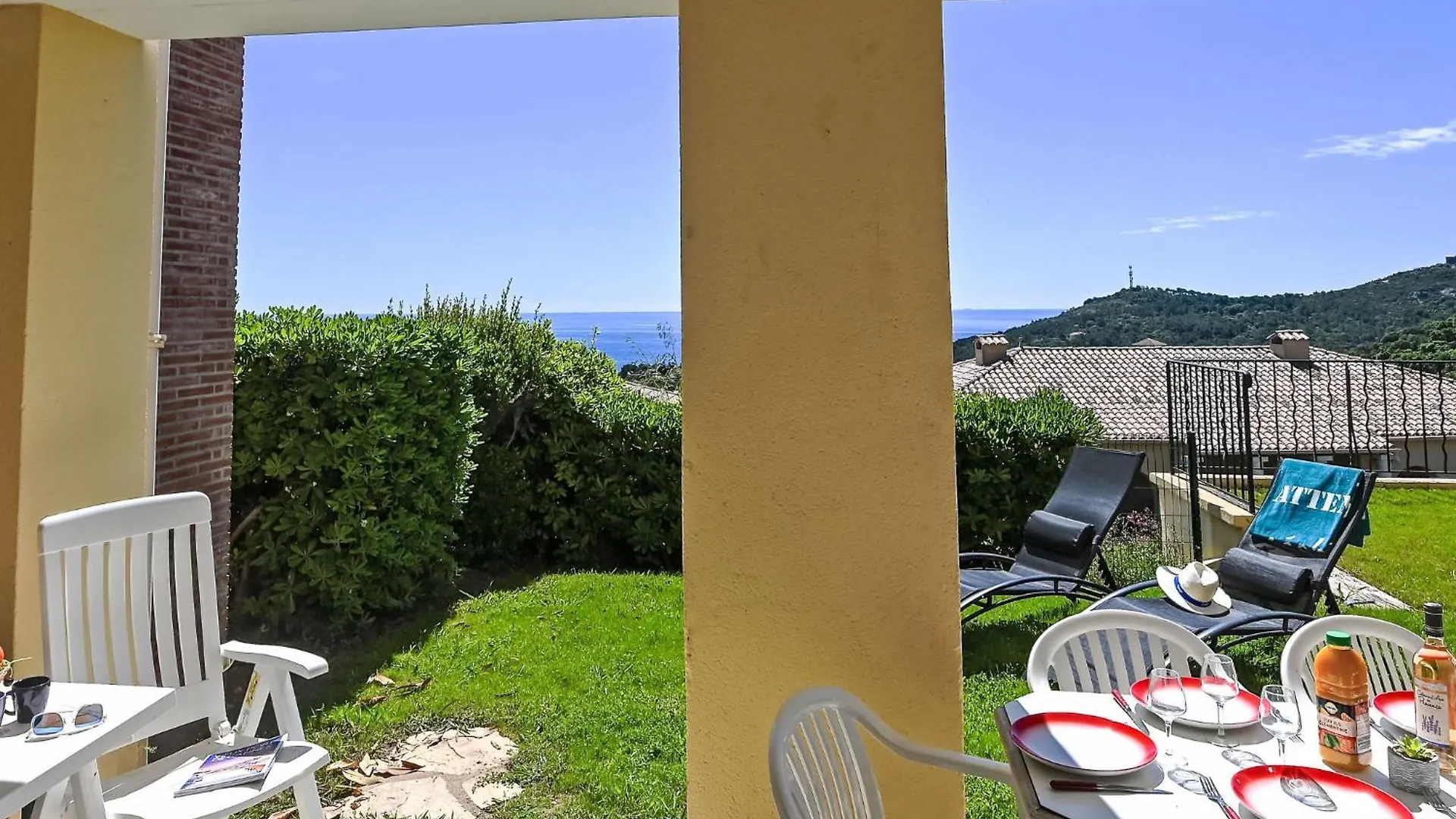 Apartment Village Cap Esterel - Les Bastides-10 By Interhome Saint-Raphaël França