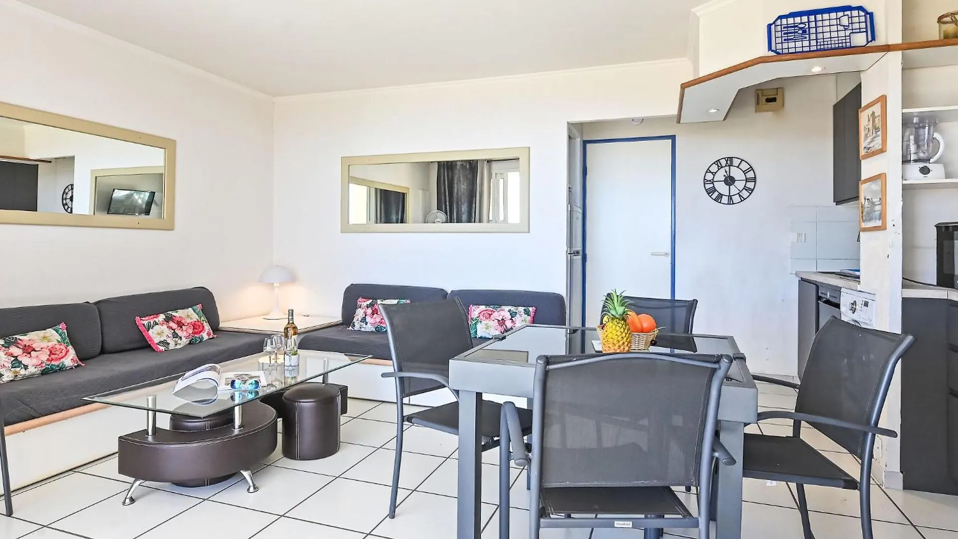 Apartment Village Cap Esterel - Les Bastides-10 By Interhome Saint-Raphaël 0*,