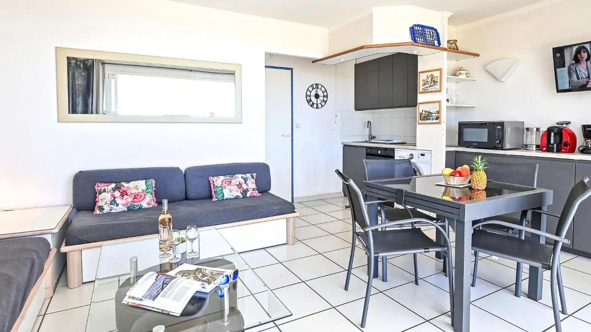 Apartment Village Cap Esterel - Les Bastides-10 By Interhome Saint-Raphaël