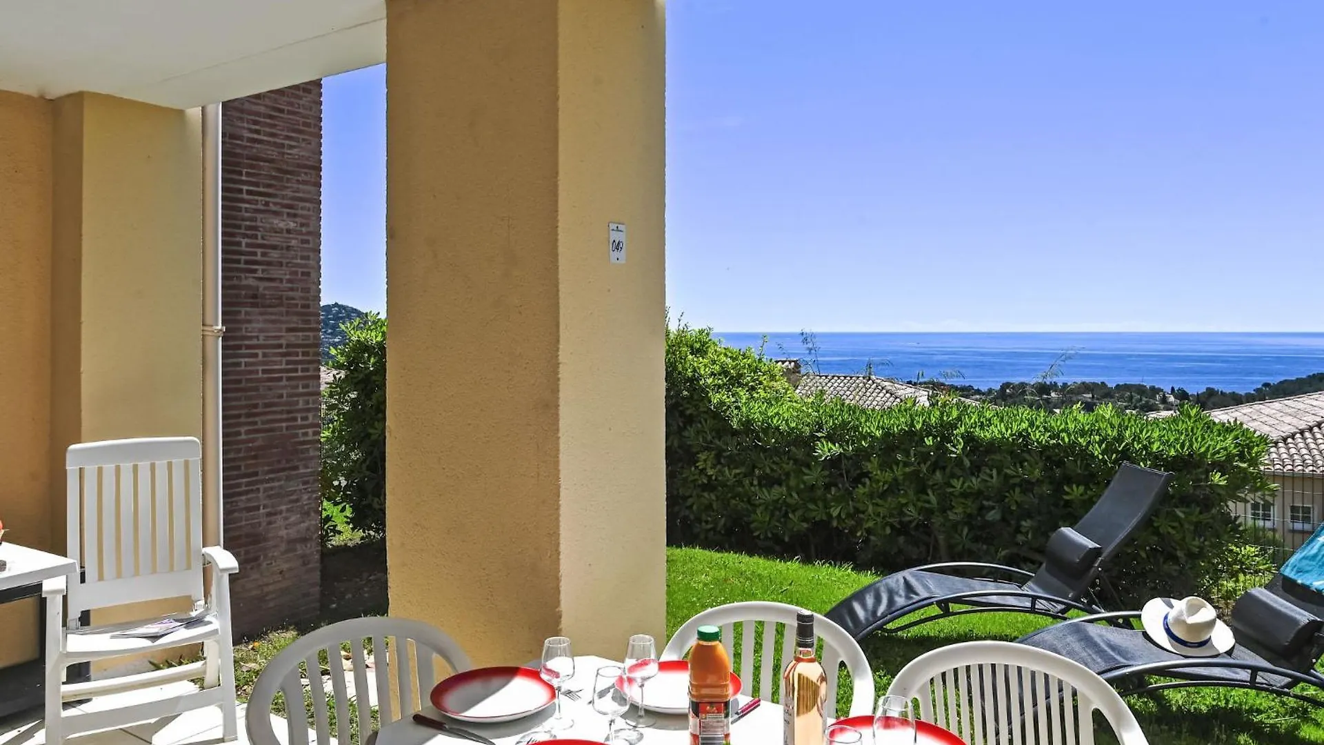 Apartment Village Cap Esterel - Les Bastides-10 By Interhome Saint-Raphaël
